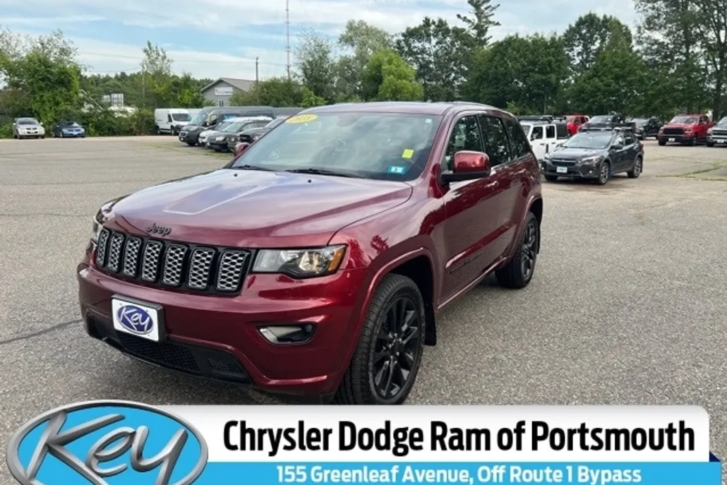 2018 Jeep Grand Cherokee Laredo Altitude photo 1