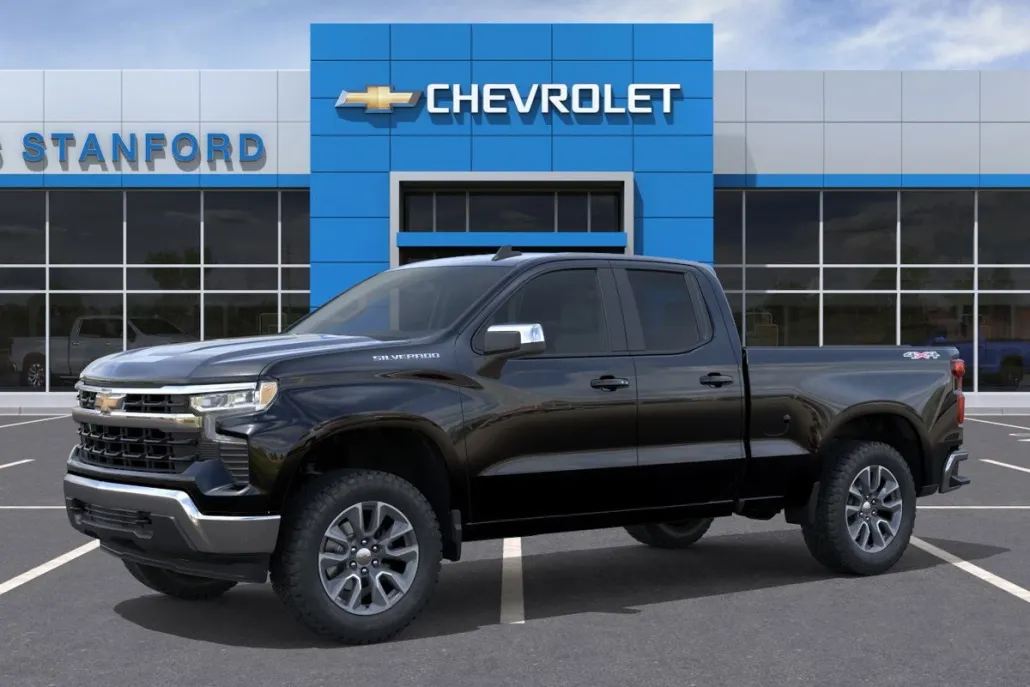 2026 Chevrolet Silverado 1500 photo 1