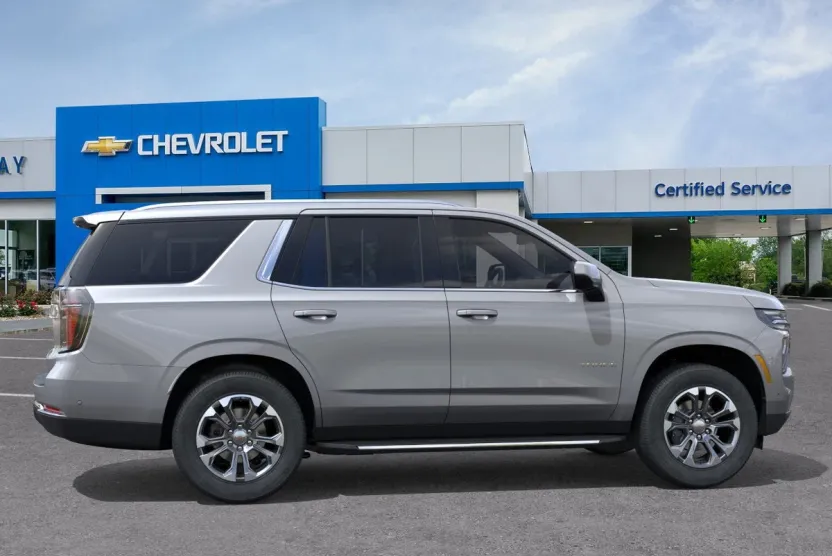 2026 Chevrolet Tahoe LS photo 1
