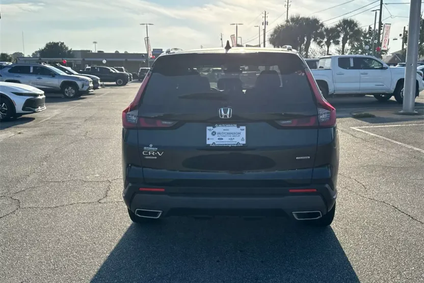 2025 Honda CR-V Hybrid Sport Touring photo 1