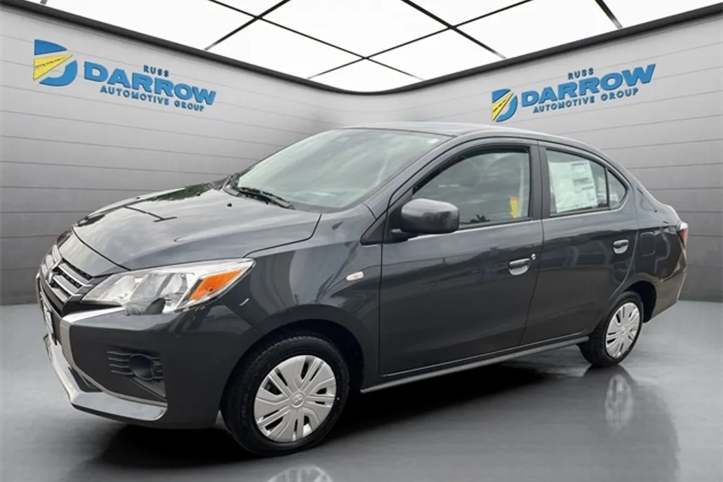 2024 Mitsubishi Mirage G4 ES photo 1