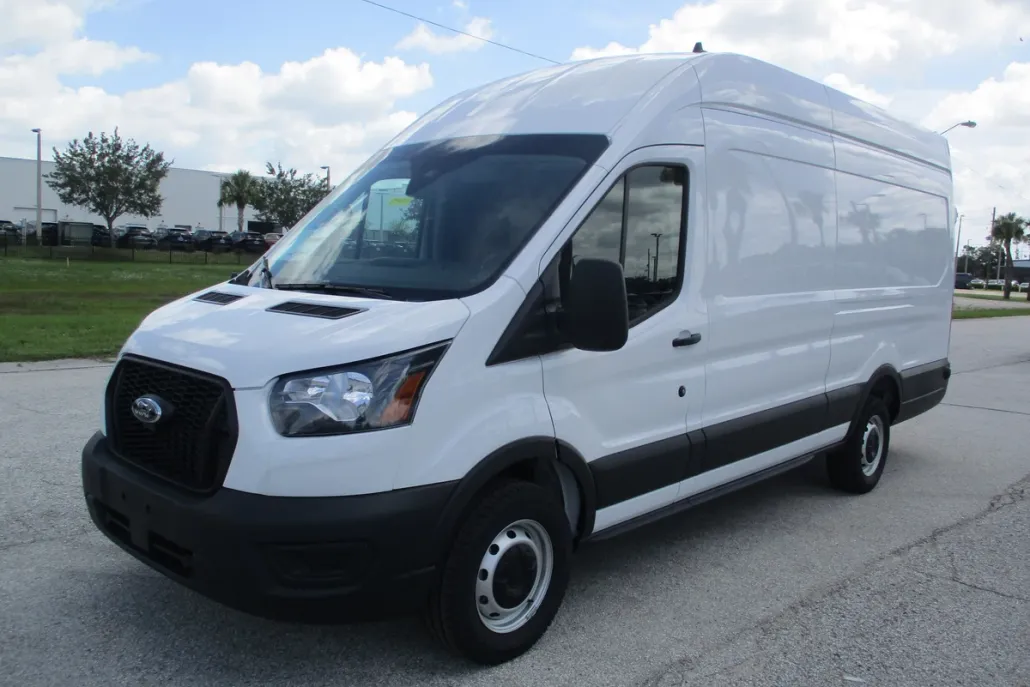 2025 Ford Transit Cargo Van photo 1