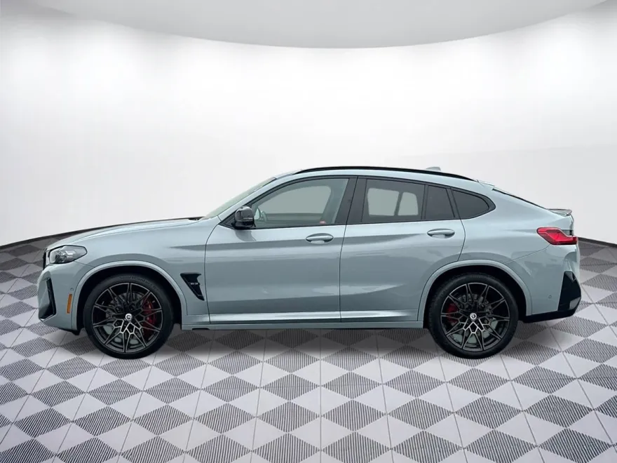 2023 Bmw X4 photo 1
