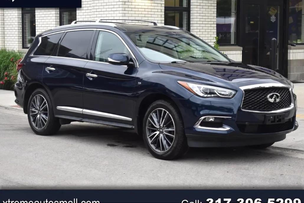 2017 Infiniti QX60 Base AWD photo 1