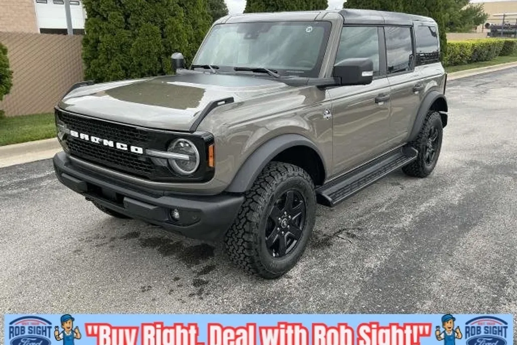 2025 Ford Bronco Outer Banks photo 1