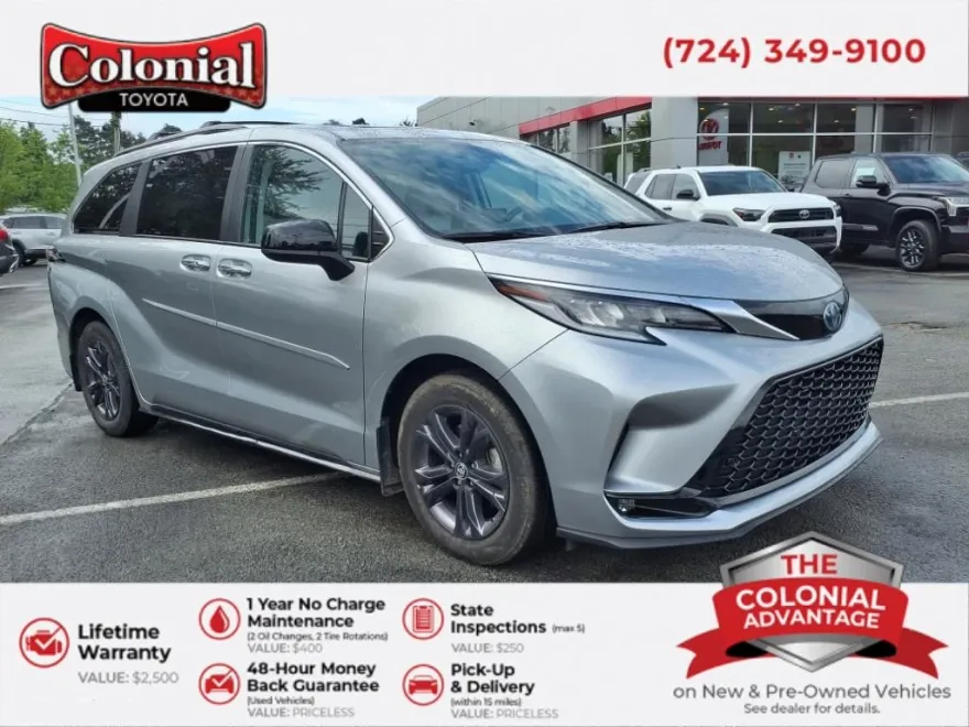 2024 Toyota Sienna XSE photo 1