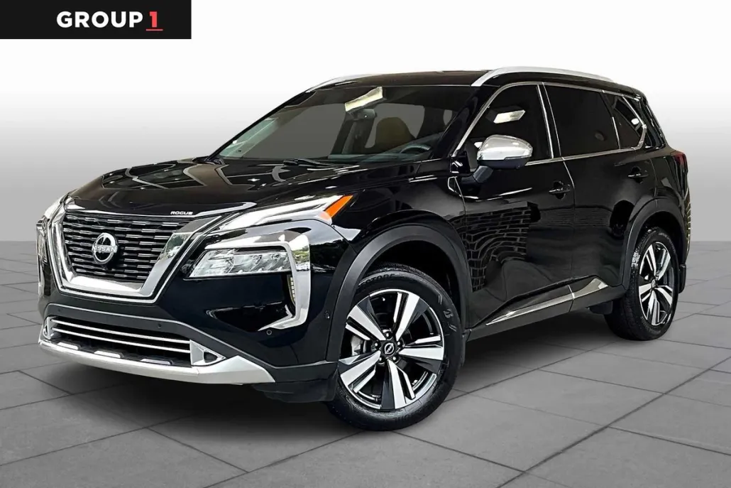 2023 Nissan Rogue Platinum photo 1
