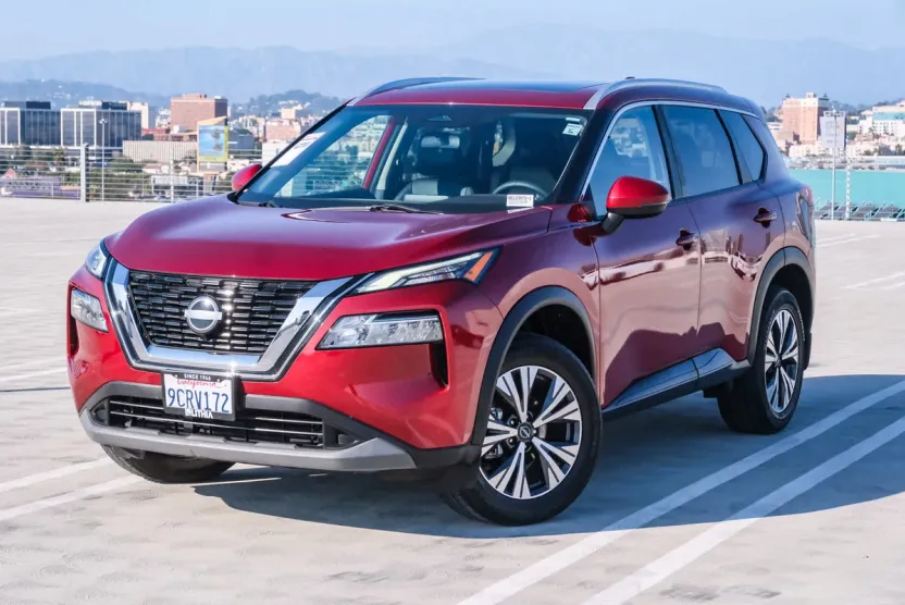 2022 Nissan Rogue SV photo 1