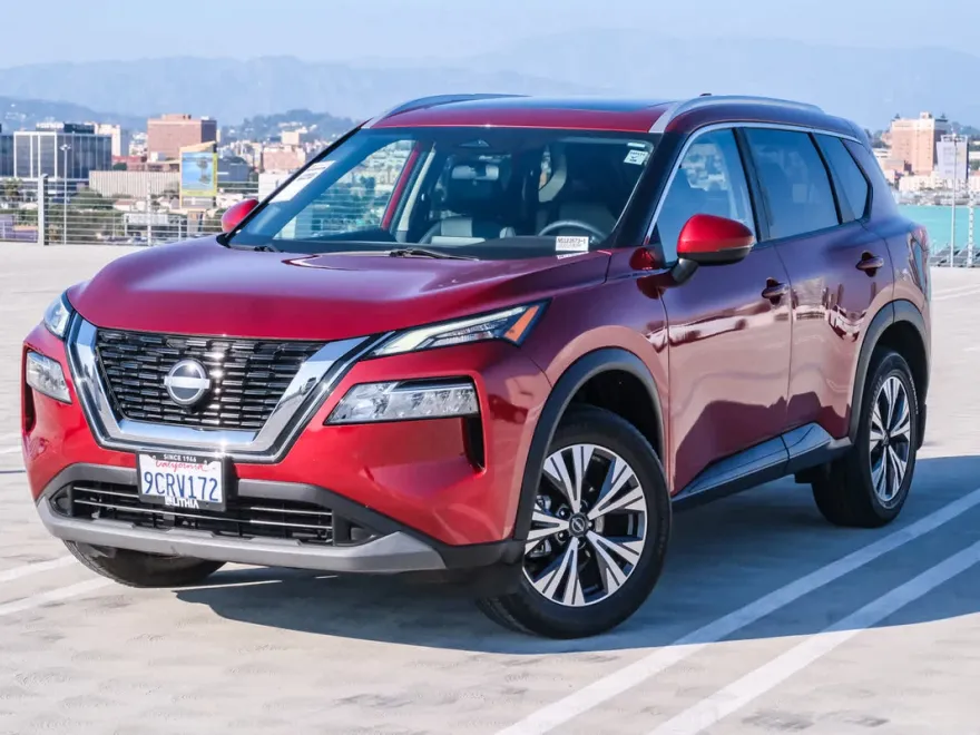 2022 Nissan Rogue SV photo 1