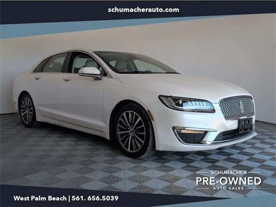 2019 Lincoln MKZ Hybrid Reserve photo 1