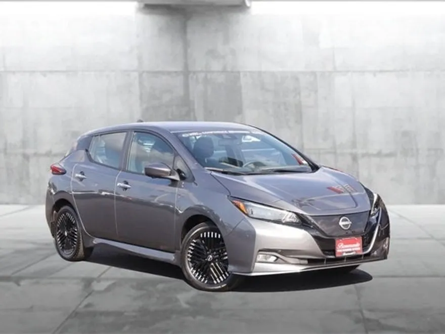 2024 Nissan Leaf SV Plus photo 1