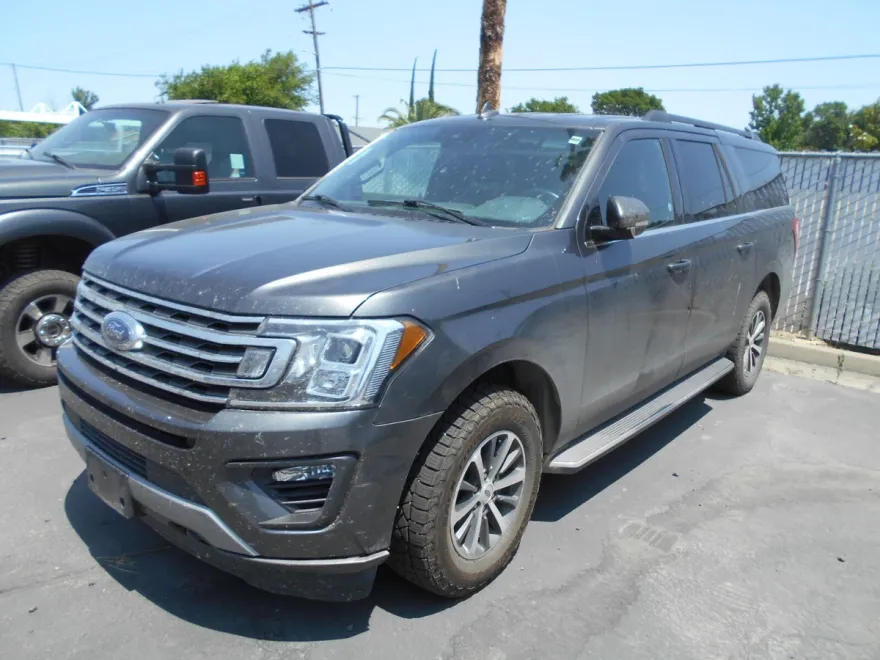 2021 Ford Expedition MAX XLT photo 1