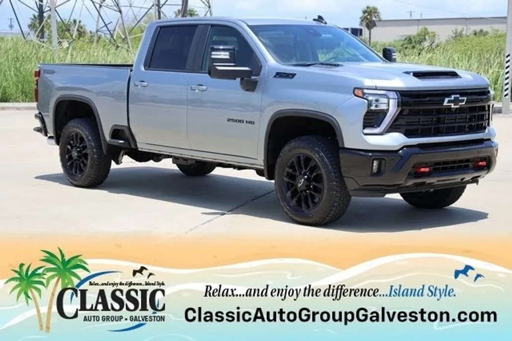 2025 Chevrolet Silverado 2500HD LT photo 1