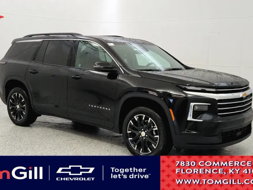 2026 Chevrolet Traverse photo 1