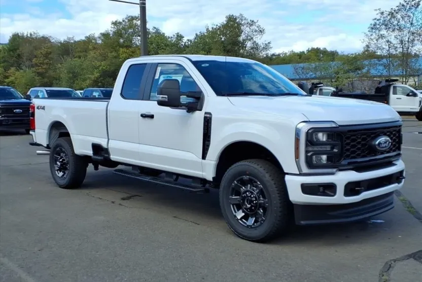 2026 Ford F-350 photo 1