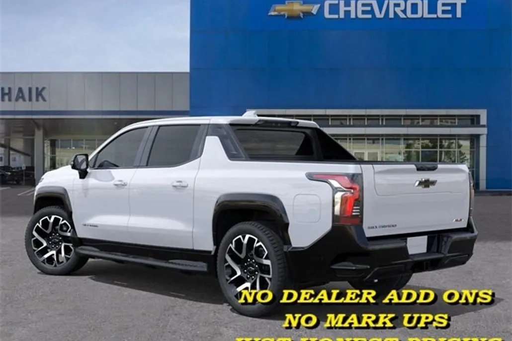 2025 Chevrolet Silverado EV RST photo 1