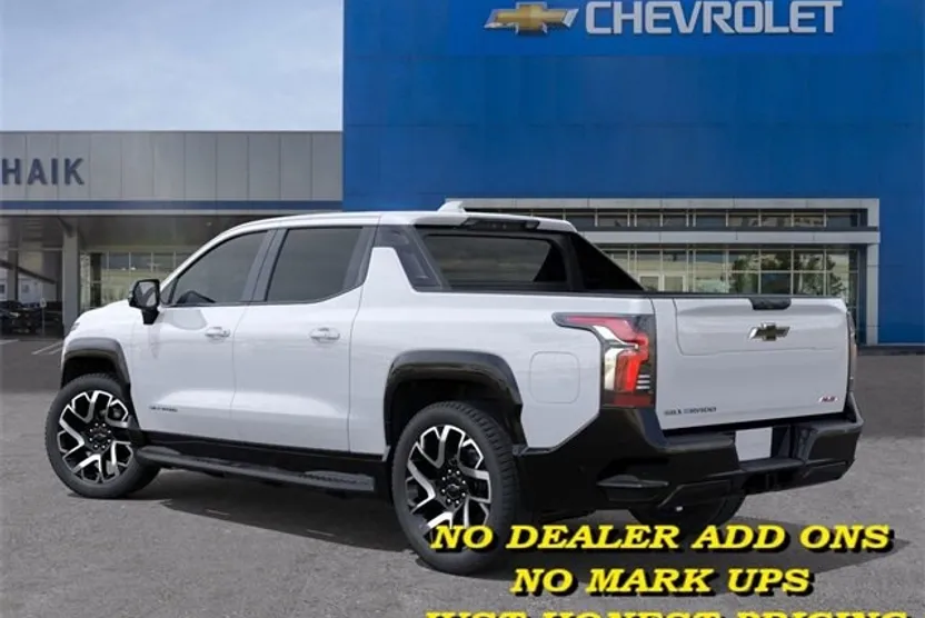 2025 Chevrolet Silverado EV RST photo 1