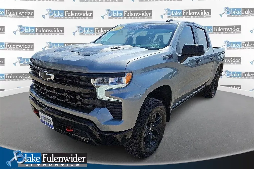 2025 Chevrolet Silverado 1500 LT Trail Boss photo 1