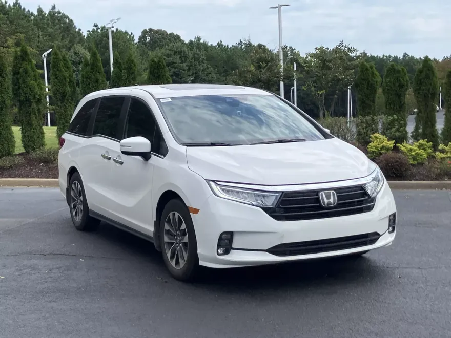 2024 Honda Odyssey EX-L photo 1