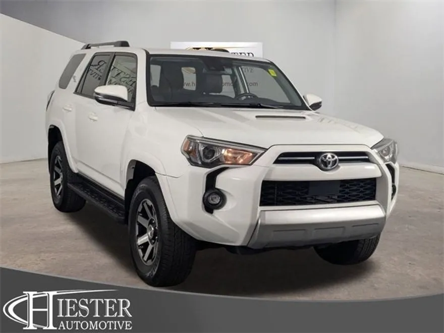 2024 Toyota 4Runner TRD photo 1