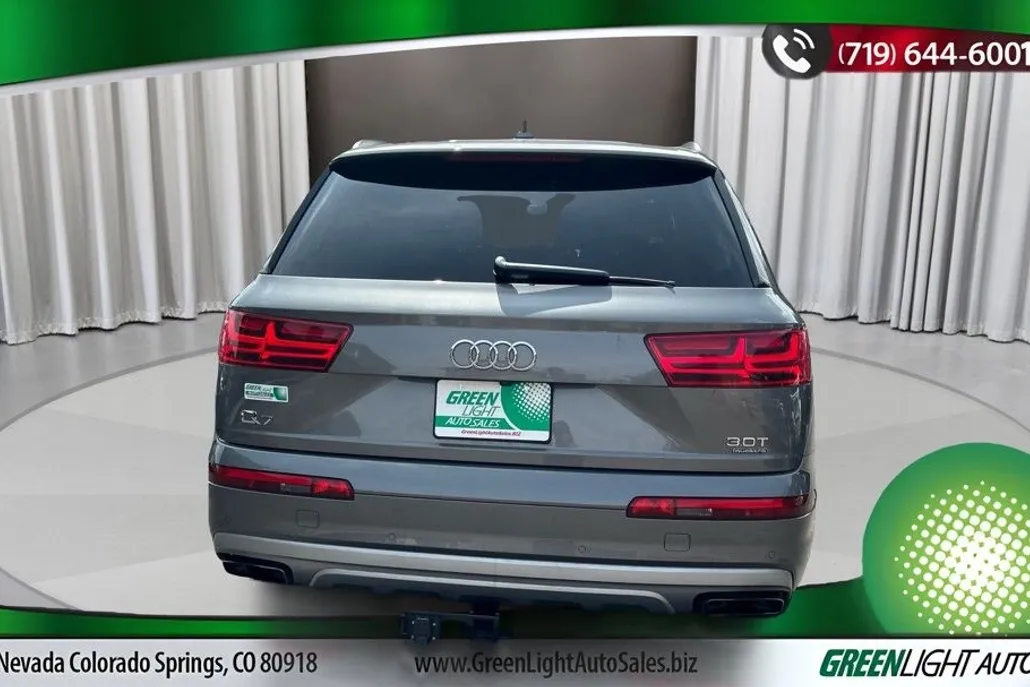 2017 Audi Q7 3.0T Premium Plus photo 1