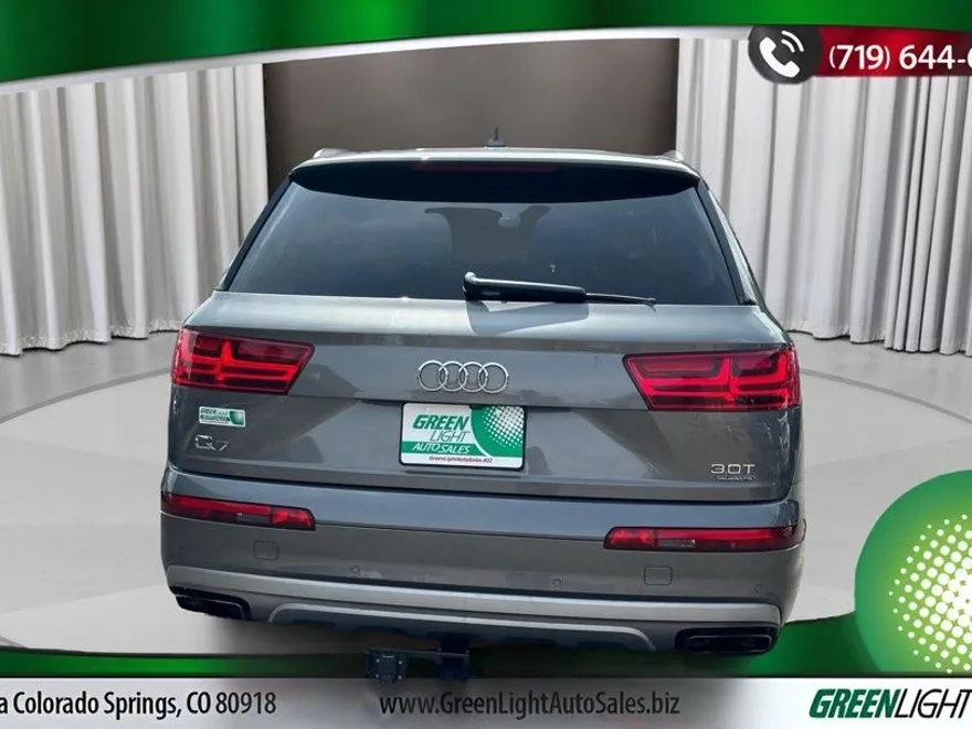 2017 Audi Q7 3.0T Premium Plus photo 1