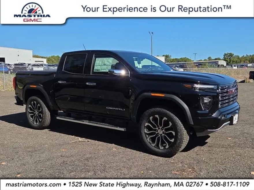 2026 Gmc Canyon Denali photo 1