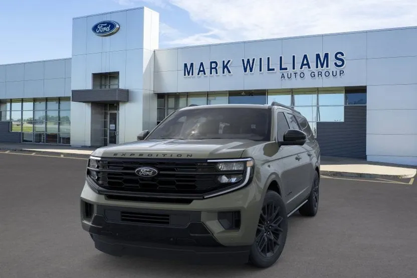 2025 Ford Expedition MAX Platinum photo 1