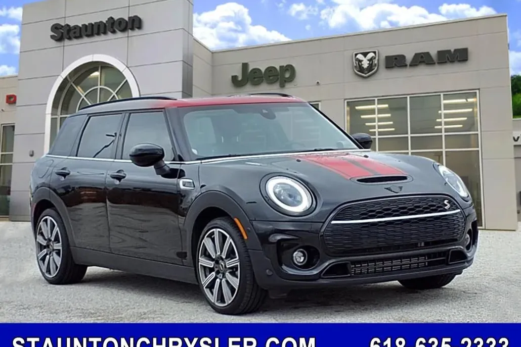 2023 Mini Clubman Base S photo 1