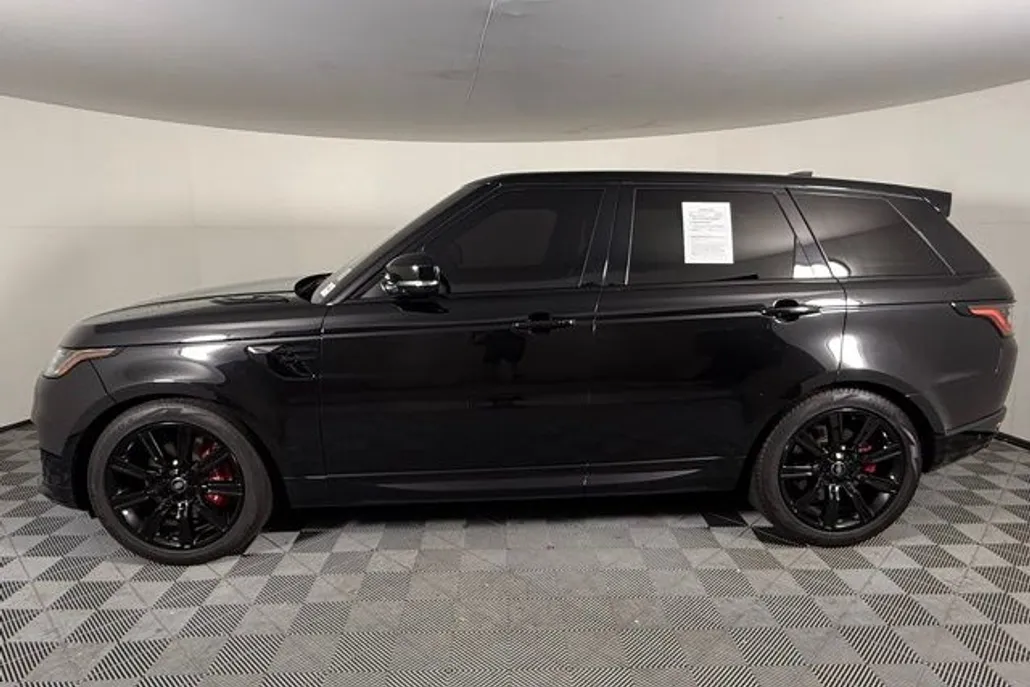 2022 Land Rover Range Rover Sport HST photo 1