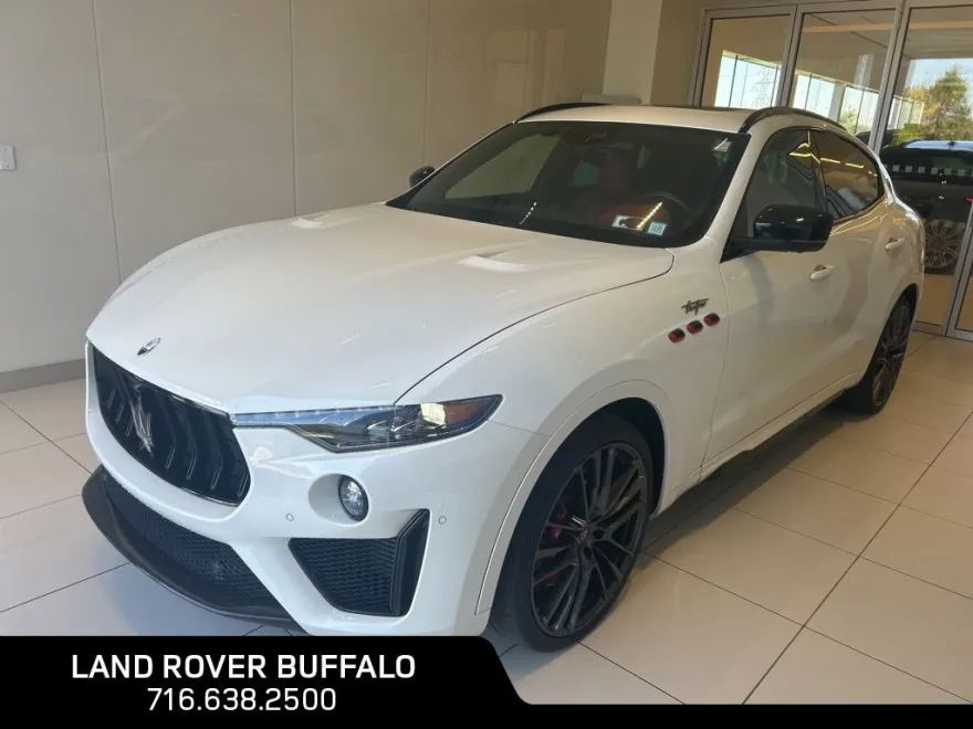 2022 Maserati Levante Trofeo photo 1
