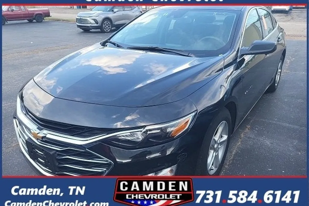 2024 Chevrolet Malibu 1LT photo 1