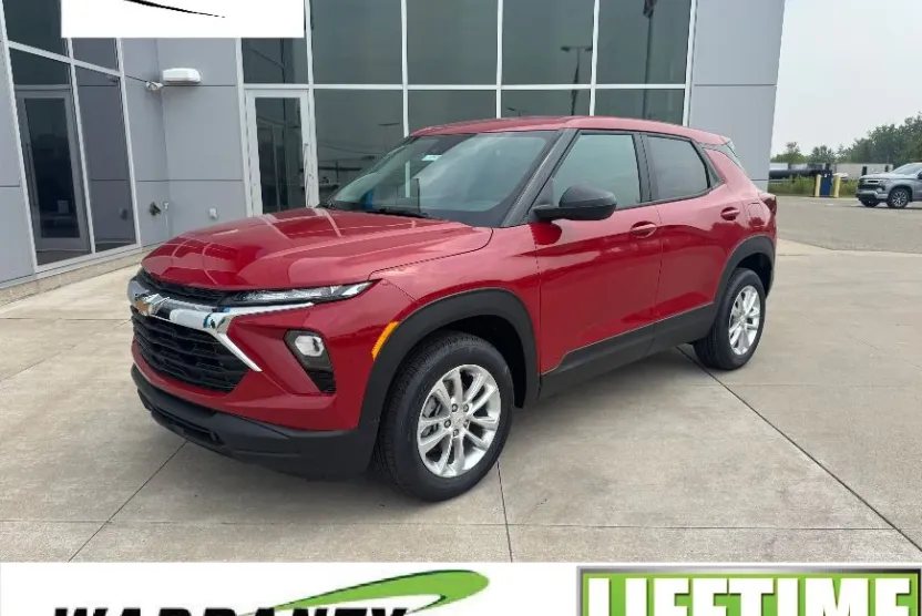 2026 Chevrolet Trailblazer LS photo 1