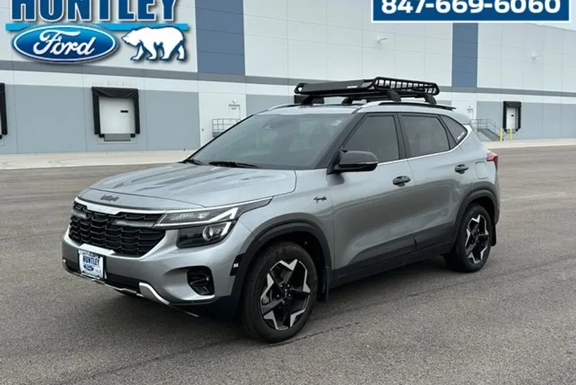 2024 Kia Seltos EX photo 1