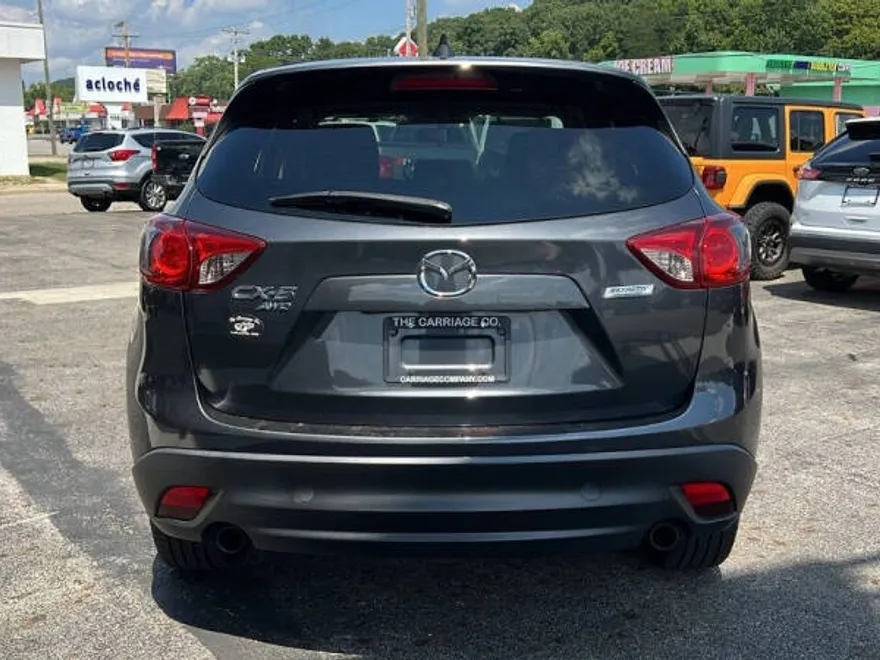 2016 Mazda CX-5 Touring photo 1