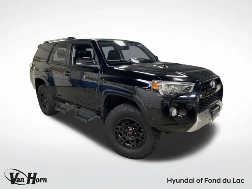 2015 Toyota 4Runner Trail Premium photo 1