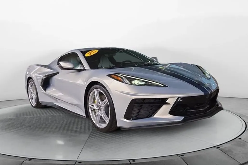 2023 Chevrolet Corvette Stingray 2LT photo 1