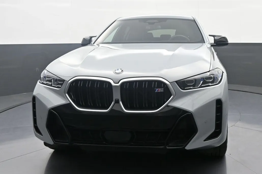 2025 Bmw X6 M60i xDr photo 1