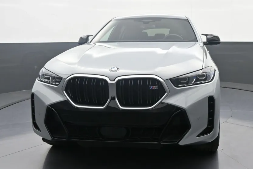 2025 Bmw X6 M60i xDr photo 1