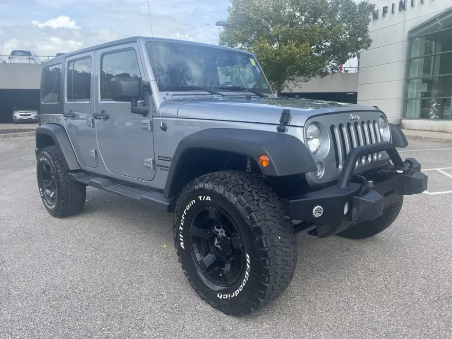 2016 Jeep Wrangler Sport photo 1