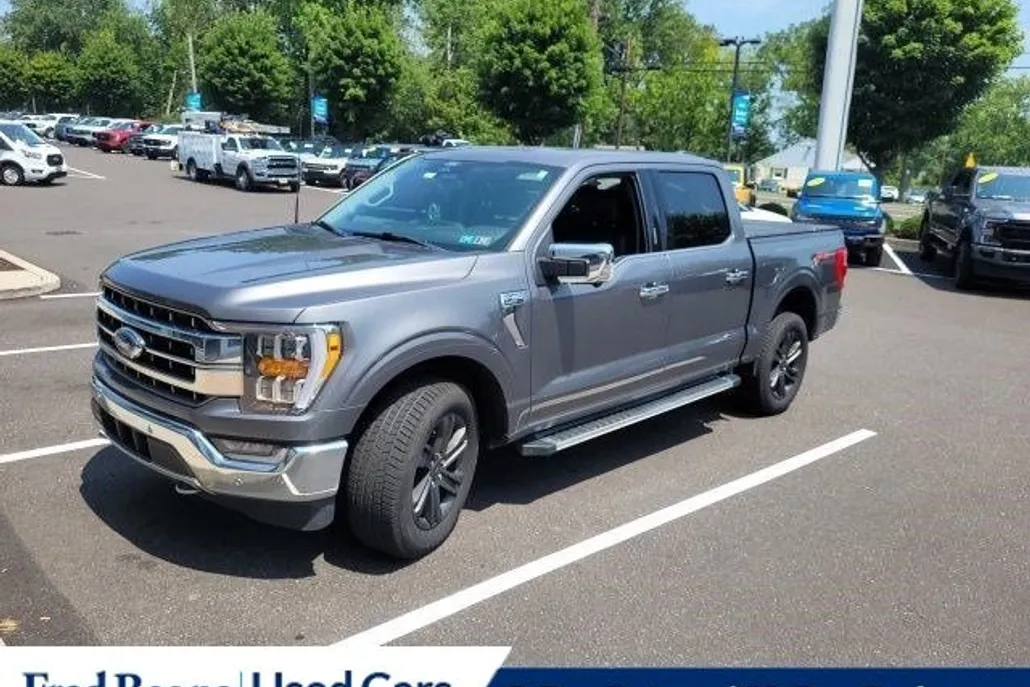 2022 Ford F-150 Lariat photo 1