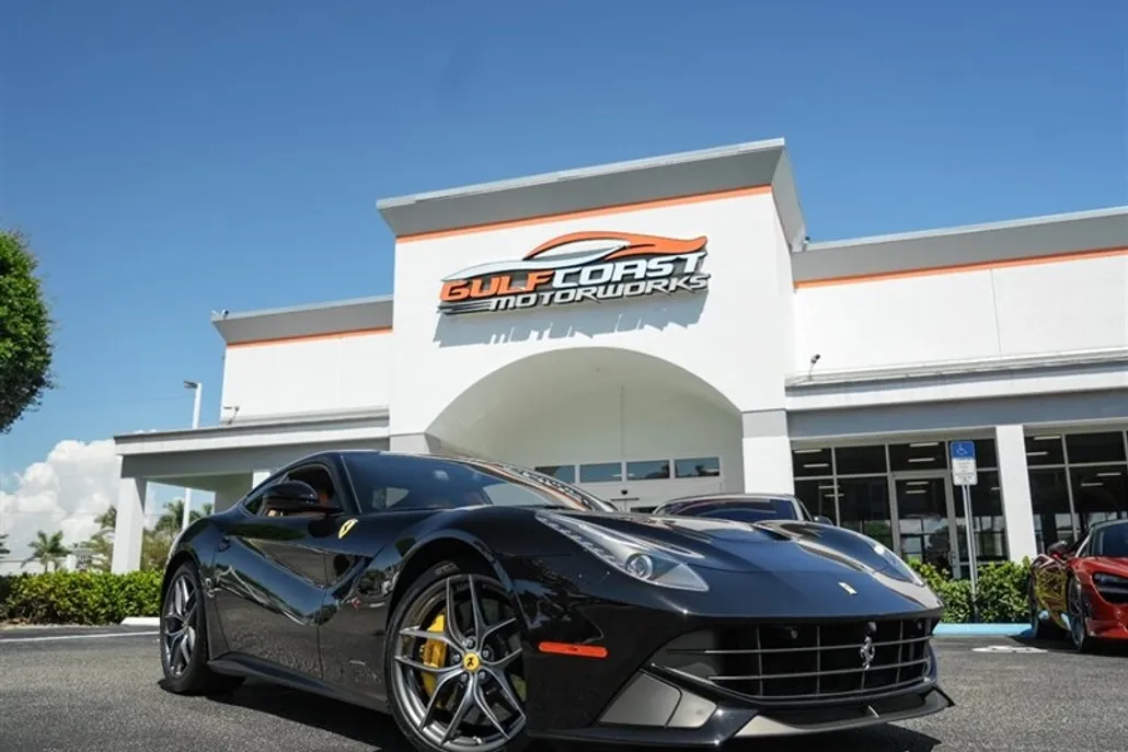 2015 Ferrari F12 Berlinetta Berlinetta photo 1