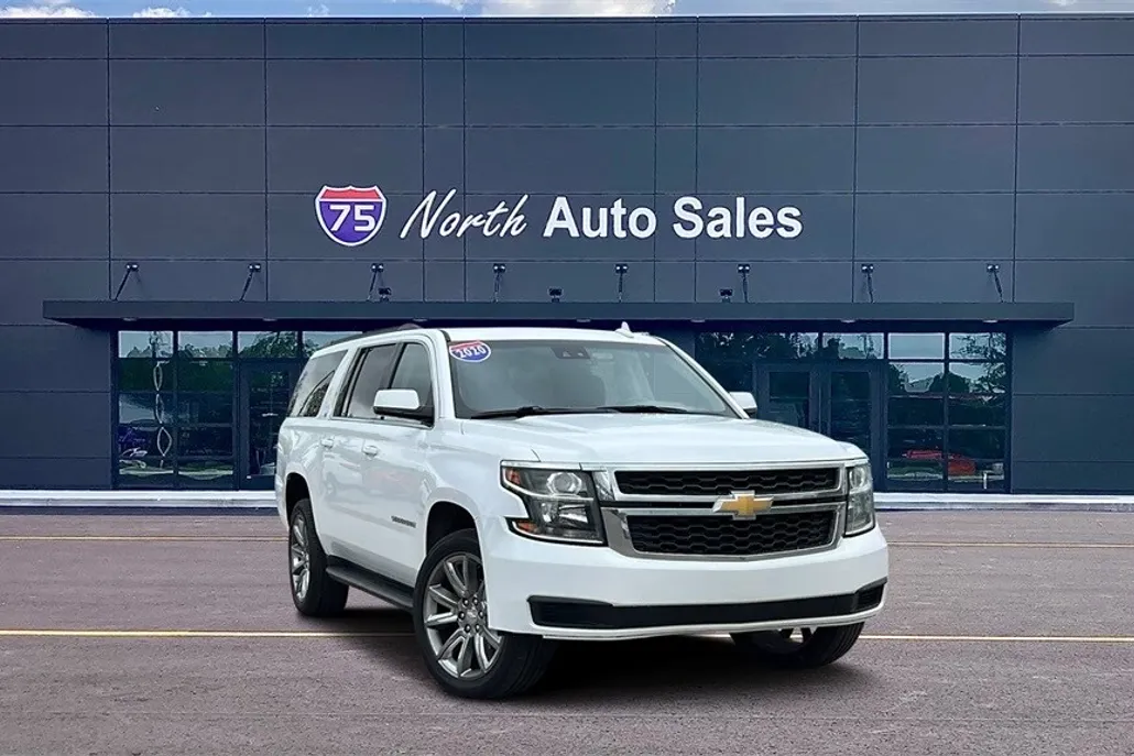 2020 Chevrolet Suburban LT photo 1