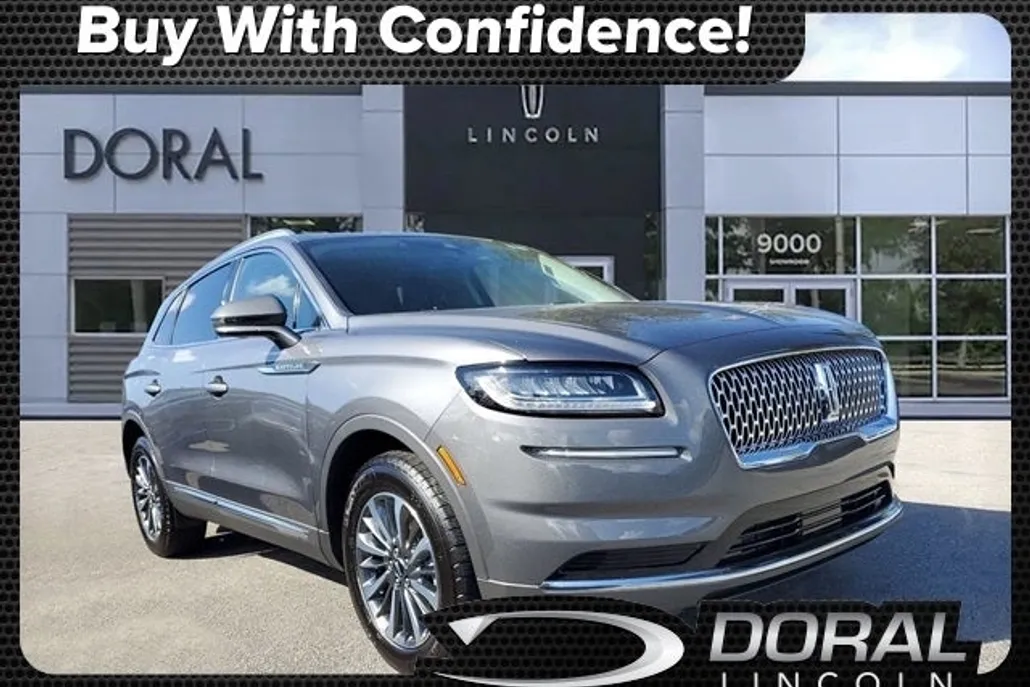 2023 Lincoln Nautilus Standard photo 1
