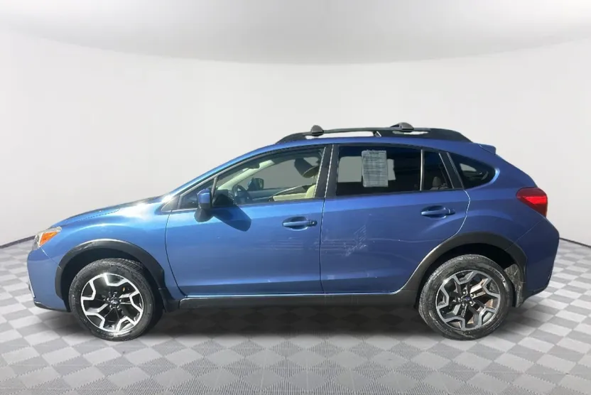 2016 Subaru Crosstrek Premium photo 1