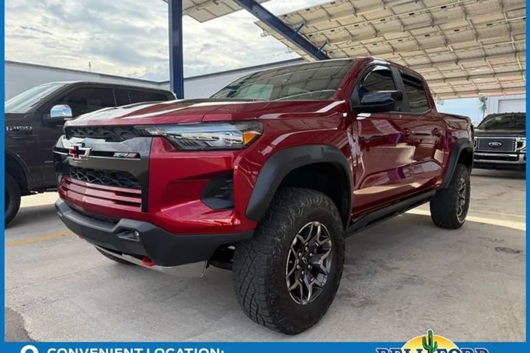 2024 Chevrolet Colorado ZR2 photo 1