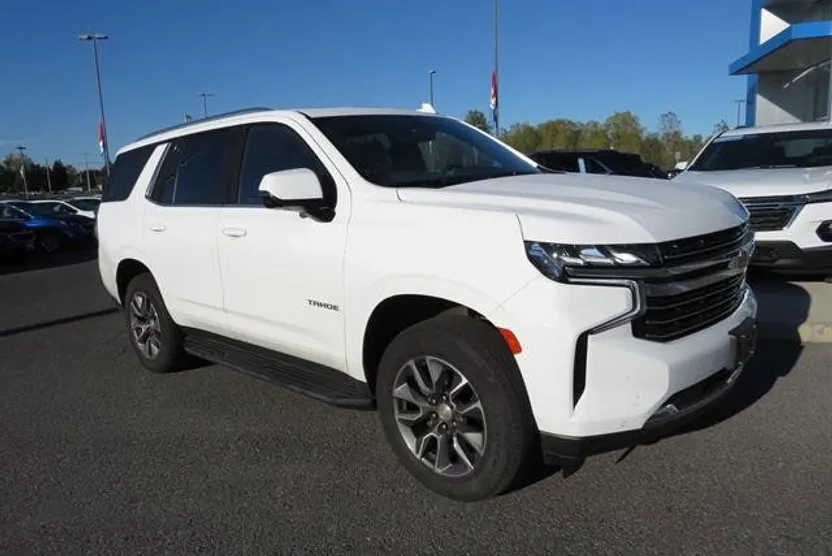2022 Chevrolet Tahoe LT photo 1