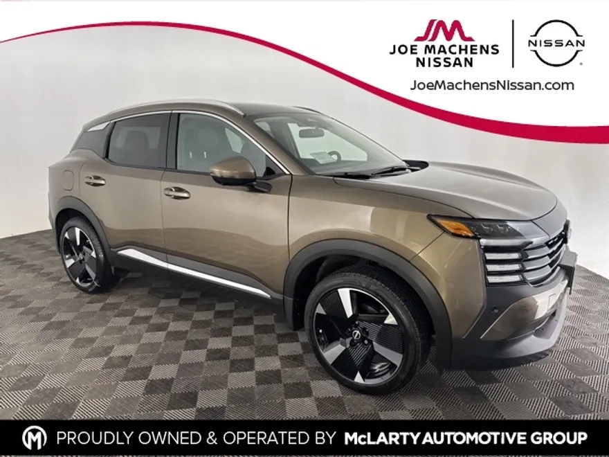 2025 Nissan Kicks SR photo 1