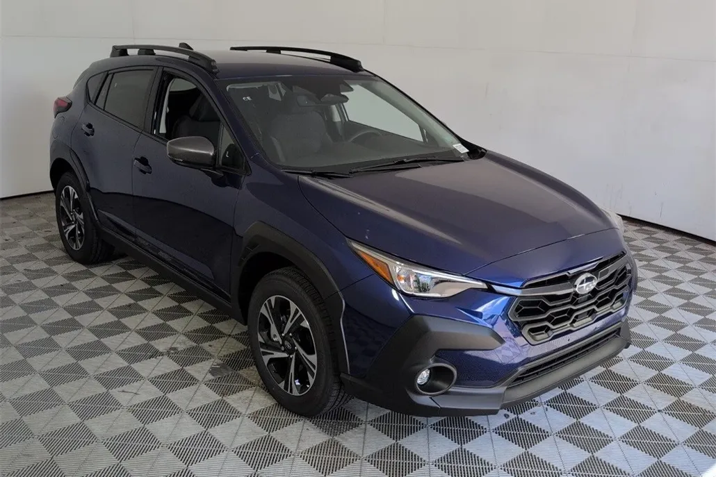 2025 Subaru Crosstrek Premium photo 1