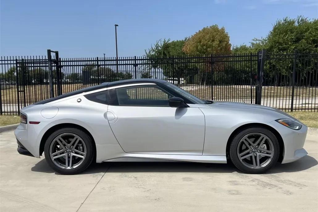 2025 Nissan Z Sport photo 1